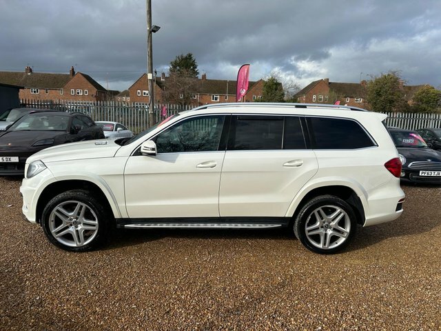 Mercedes-Benz GL Class White #13
