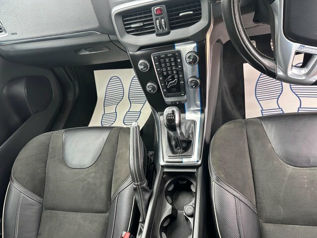 Volvo V40 2.0 D4 R-design Lux Nav Euro 6 Ss  #22