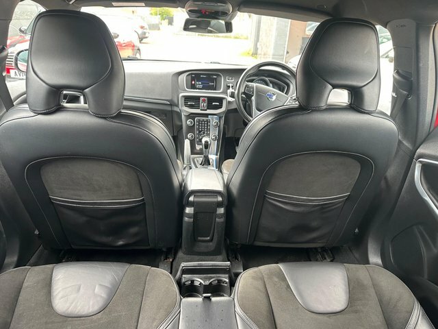Volvo V40 2.0 D4 R-design Lux Nav Euro 6 Ss  #26