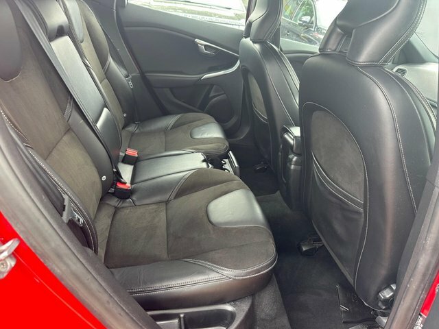 Volvo V40 2.0 D4 R-design Lux Nav Euro 6 Ss  #31