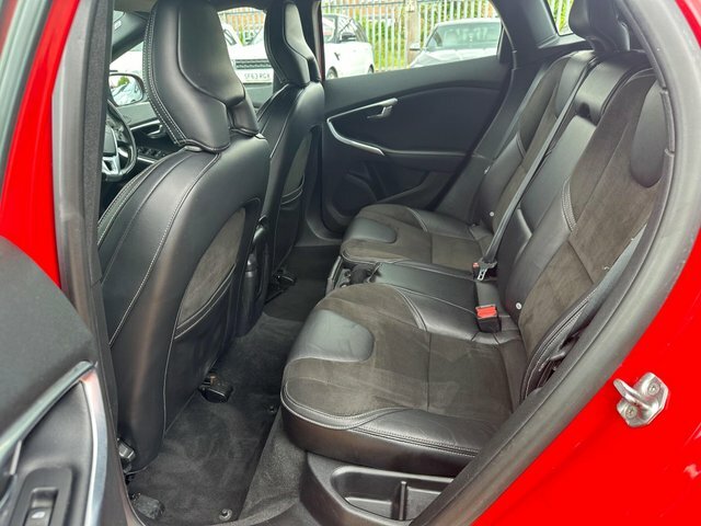 Volvo V40 2.0 D4 R-design Lux Nav Euro 6 Ss  #34