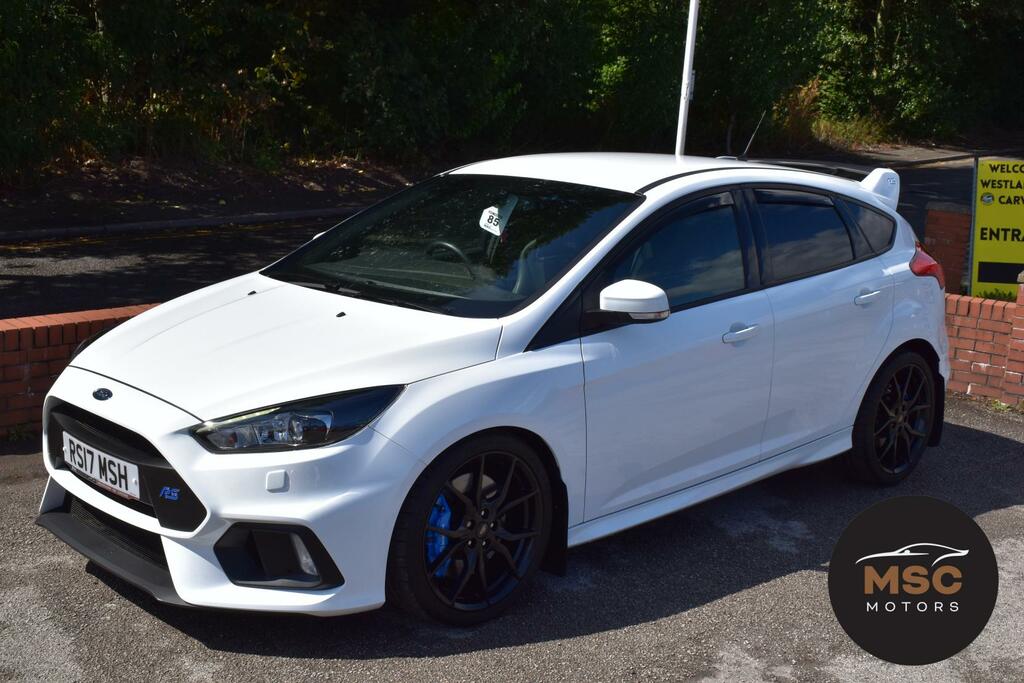 Ford Focus 2.3T Ecoboost Rs Hatchback Awd E White #6
