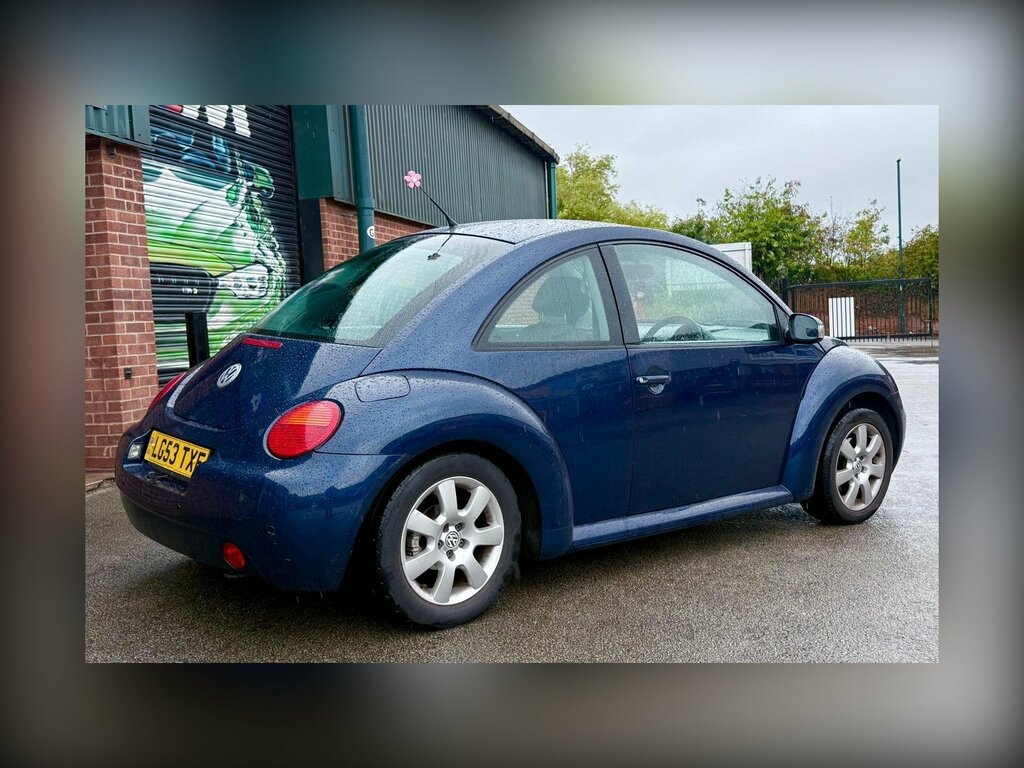 Volkswagen Beetle 2.0 Euro 4 Blue