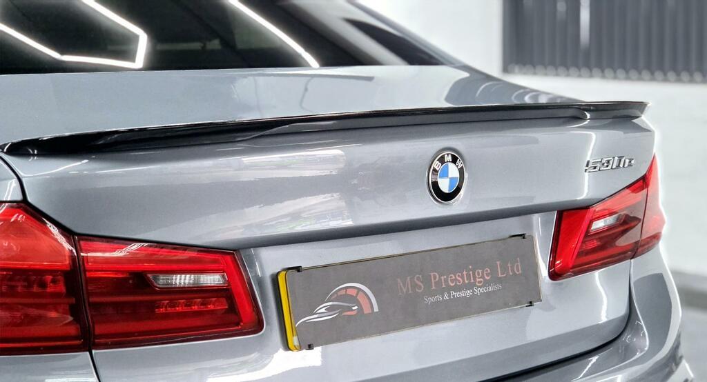 BMW 5 Series Se Blue #17