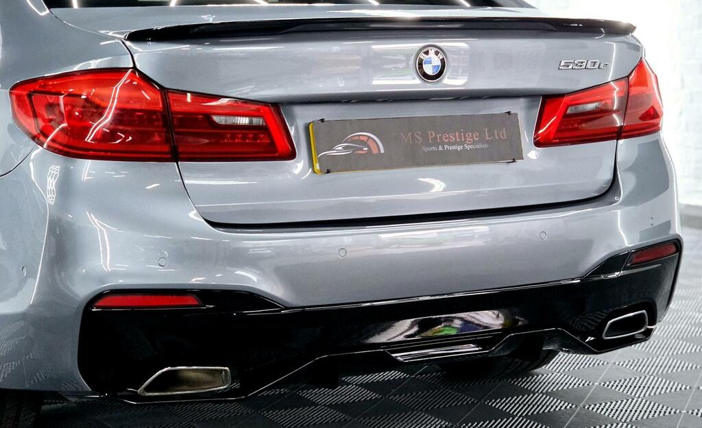 BMW 5 Series Se Blue #12