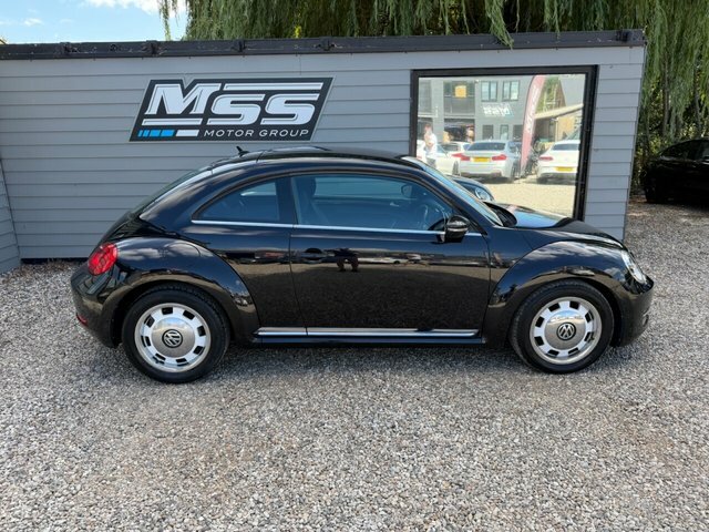 Volkswagen Beetle 2015 2.0 Tdi Bluemotion Tech Design Hatchback Black #6