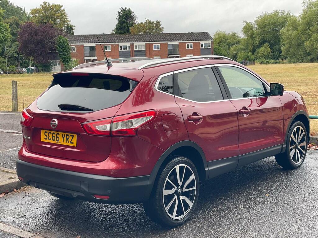 Nissan Qashqai 1.2 Dig-t Tekna 2Wd Euro 6 Ss Red #6