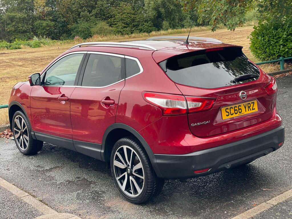 Nissan Qashqai 1.2 Dig-t Tekna 2Wd Euro 6 Ss Red #4