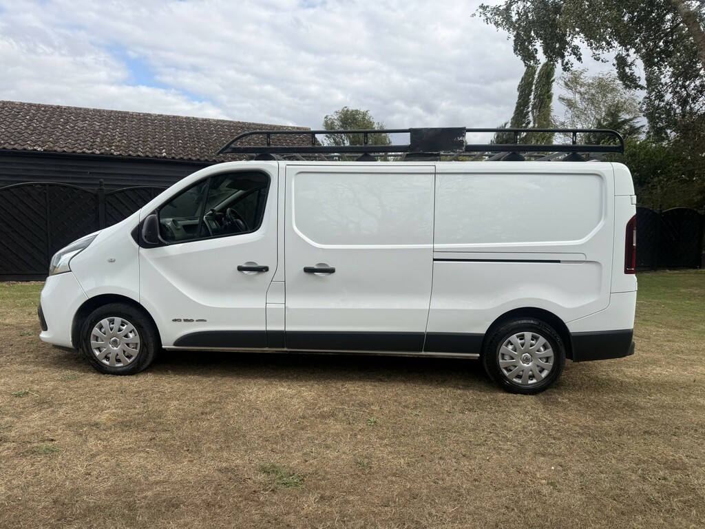 Renault Trafic Panel Van Black #2