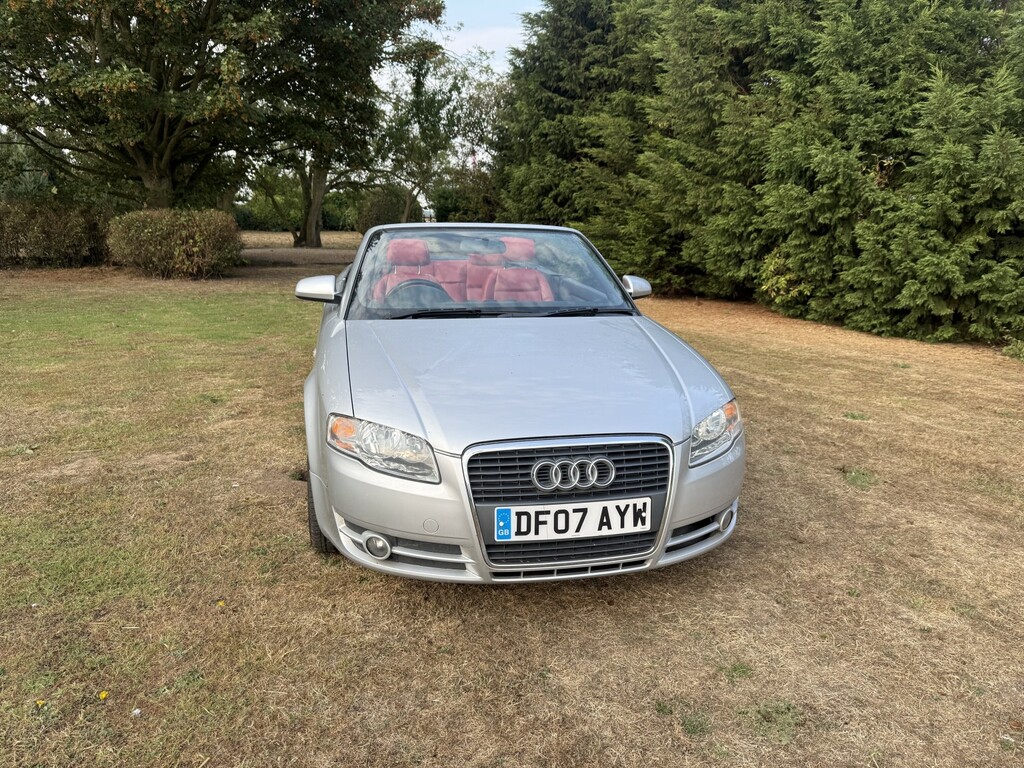 Audi A4 Cabriolet 2.0 Tdi Sport Silver #2