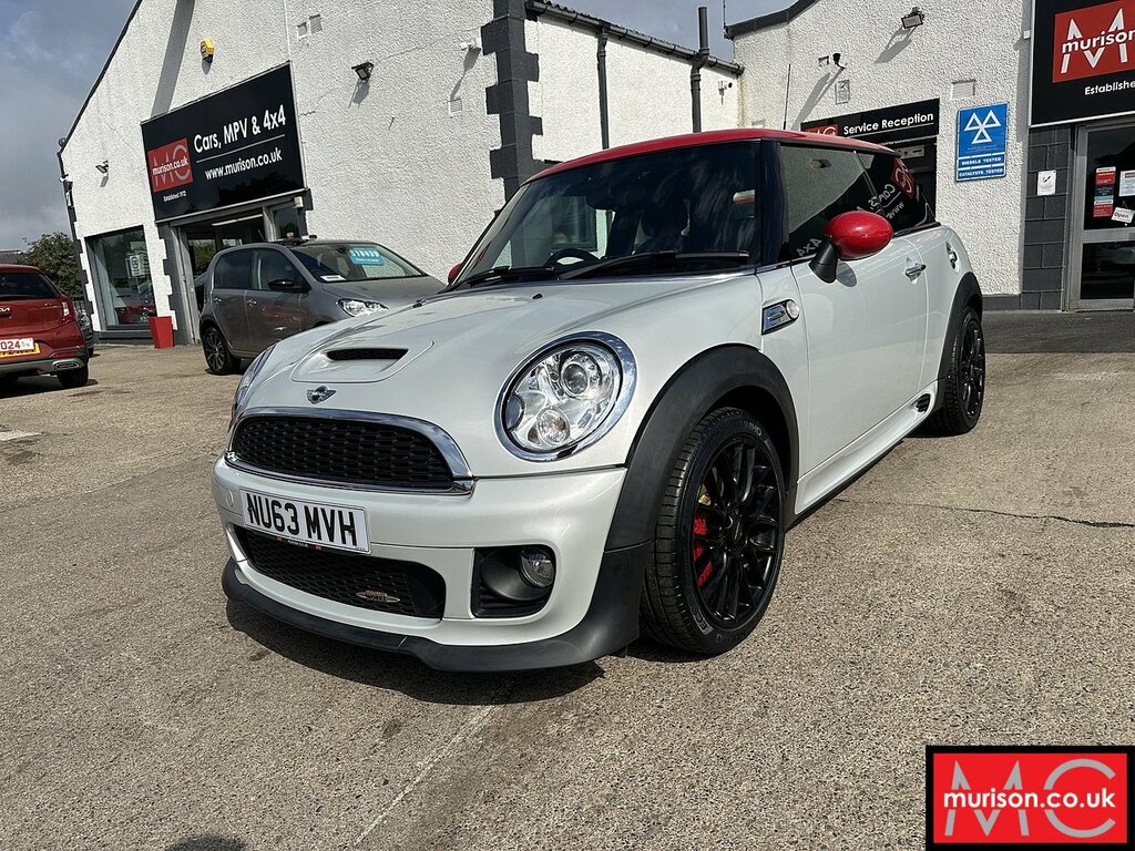 Mini Hatch John Cooper Works NU63MVH White #5