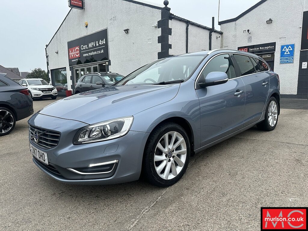 Volvo V60 D3 Se Lux Nav CN17OHO Blue #5