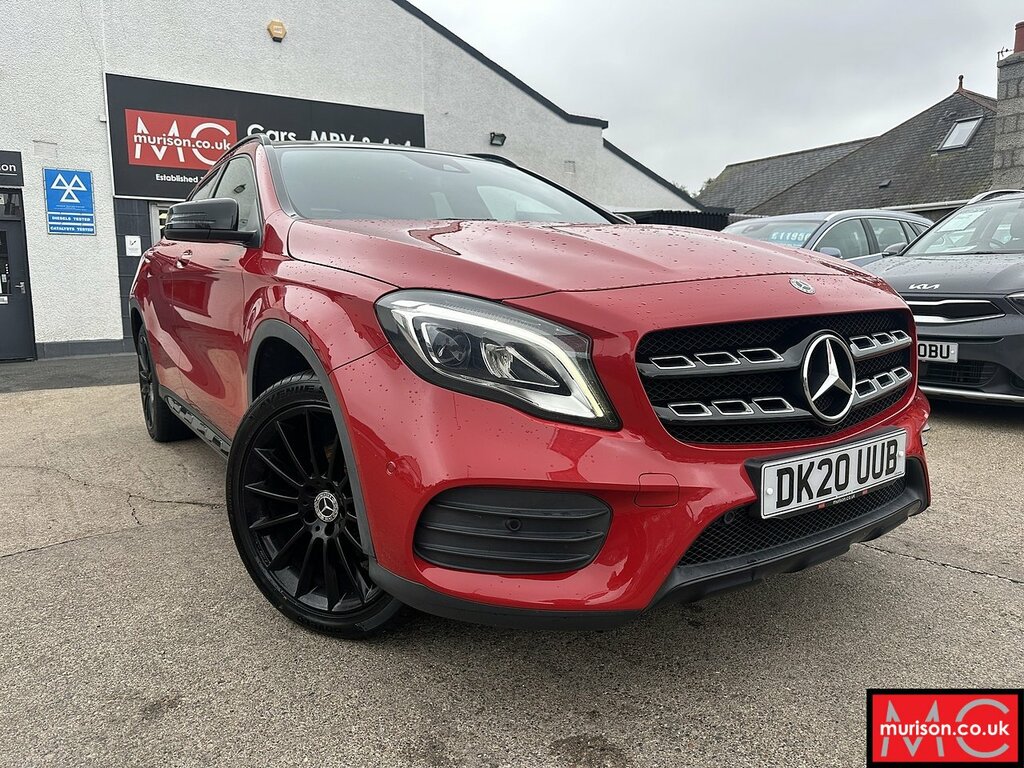 Mercedes-Benz GLA Class Gla200 Amg Line Edition Red
