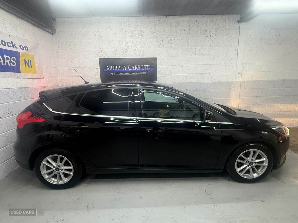 Ford Focus 1.0 Ecoboost Zetec LRZ5755 Black #6
