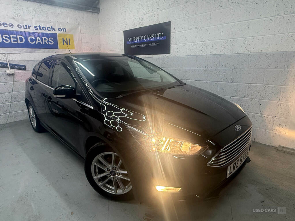 Ford Focus 1.0 Ecoboost Zetec Black