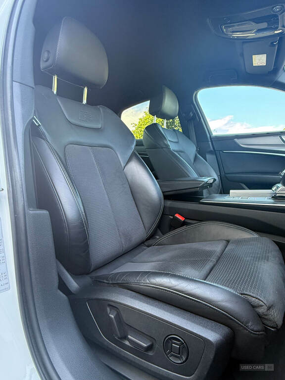Audi A6 Estate Blue #8