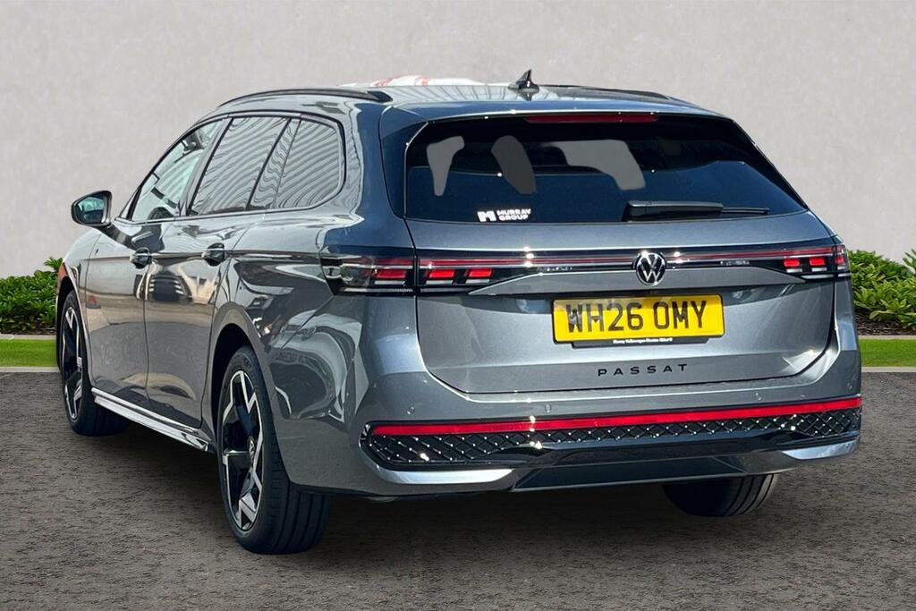 Volkswagen Passat 1.5 Etsi R-line Dsg Grey #3