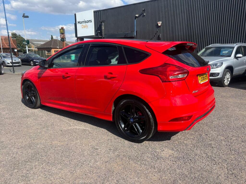Ford Focus Hatchback 2.0 Tdci Zetec S Red Edition Euro 6 Ss CE66EPD Red #2
