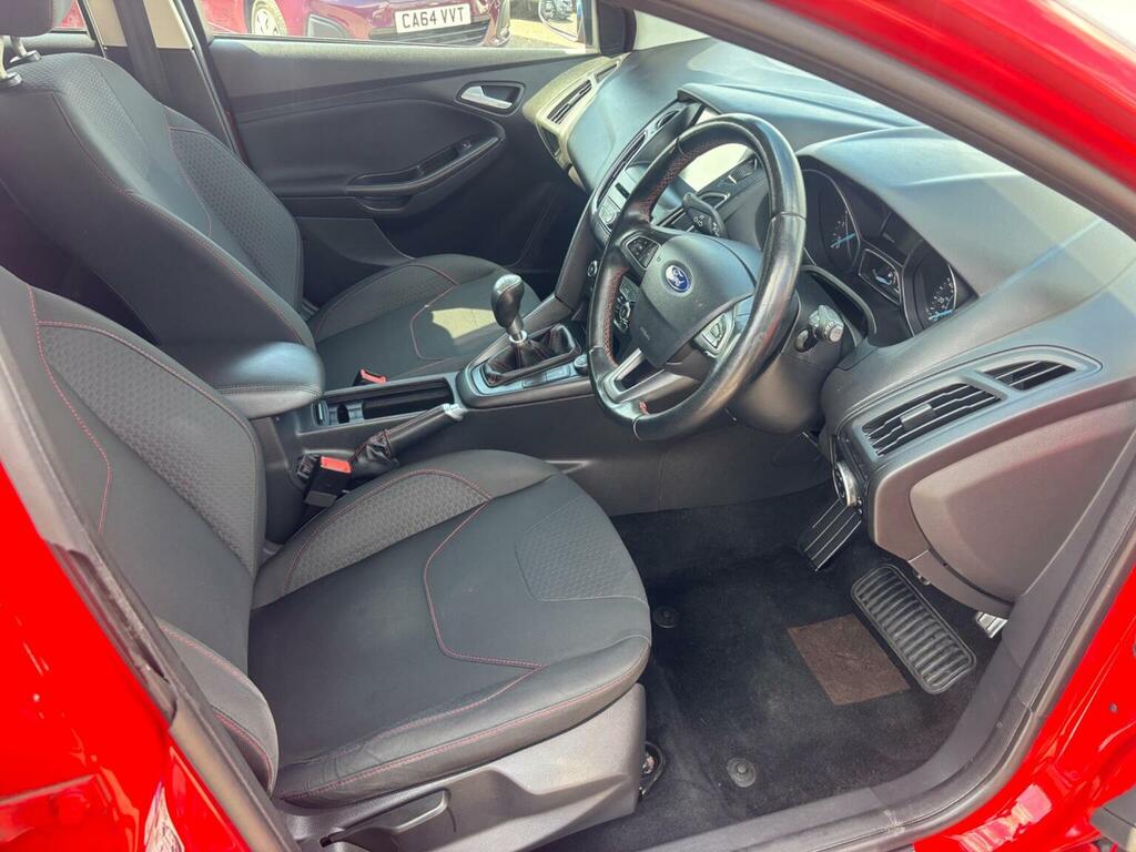 Ford Focus Hatchback 2.0 Tdci Zetec S Red Edition Euro 6 Ss CE66EPD Red #3