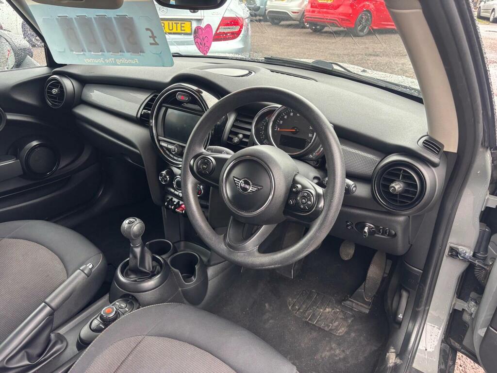 Mini Hatch Hatchback 1.5 Cooper D Euro 6 Ss 201818 EG18XVO Grey #3