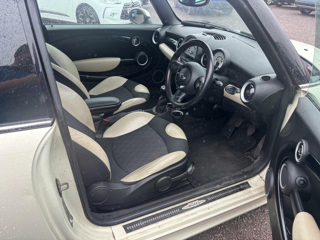 Mini Hatch Hatchback 1.6 Cooper D Euro 5 Ss 201212 VU12RYX White #6