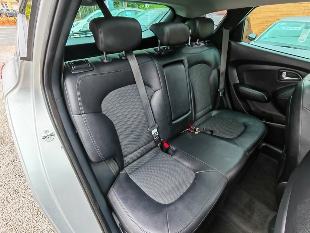 Hyundai Ix35  Silver #19