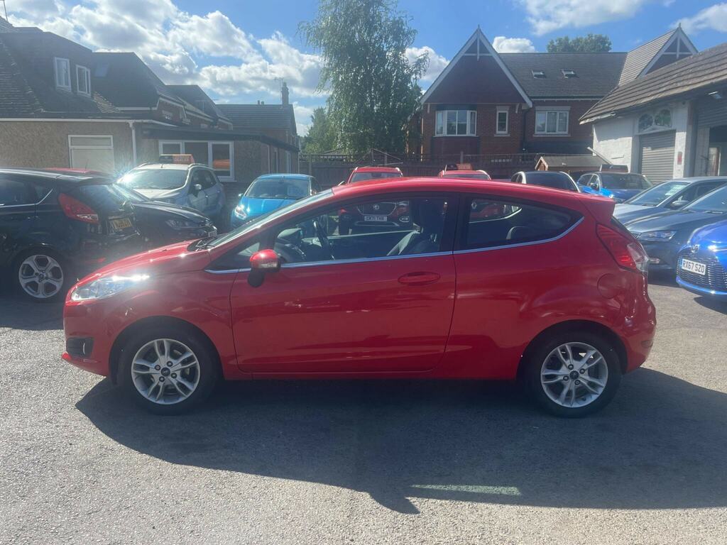Ford Fiesta 1.25 Style Euro 5 Red #5