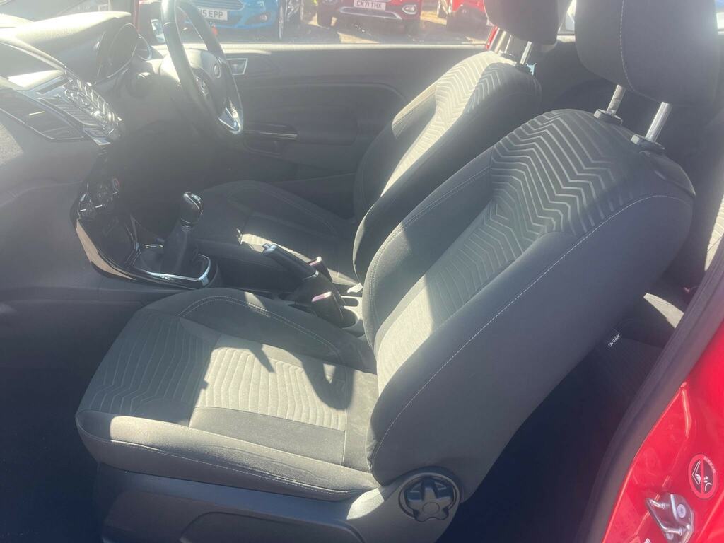 Ford Fiesta 1.25 Style Euro 5 Red #17