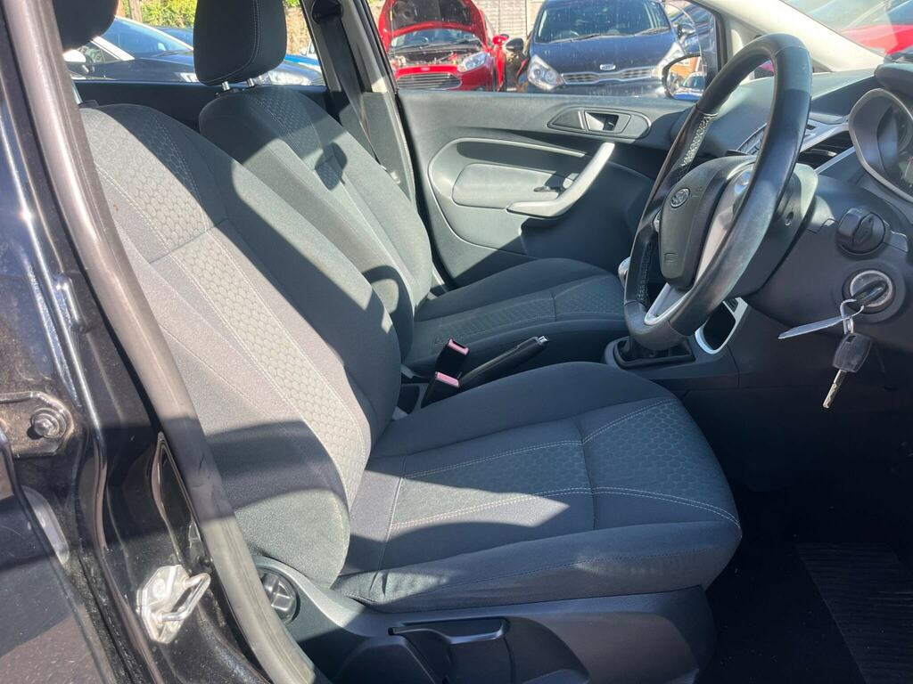 Ford Fiesta Hatchback Blue #9