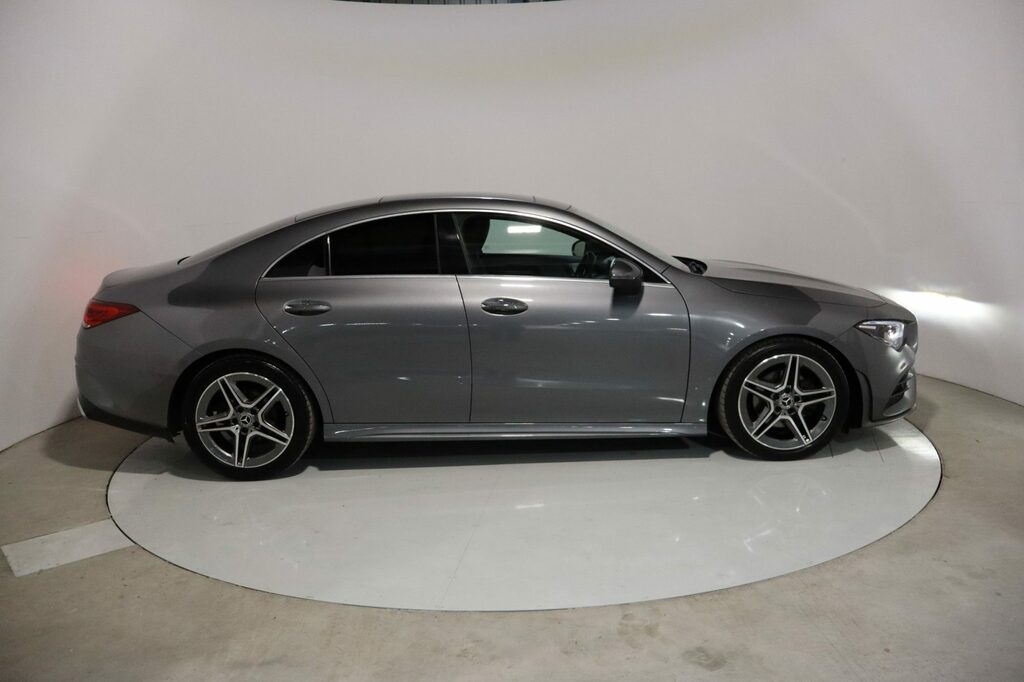 Mercedes-Benz CLA Class Cla 180 Amg Line Premium Plus  #4