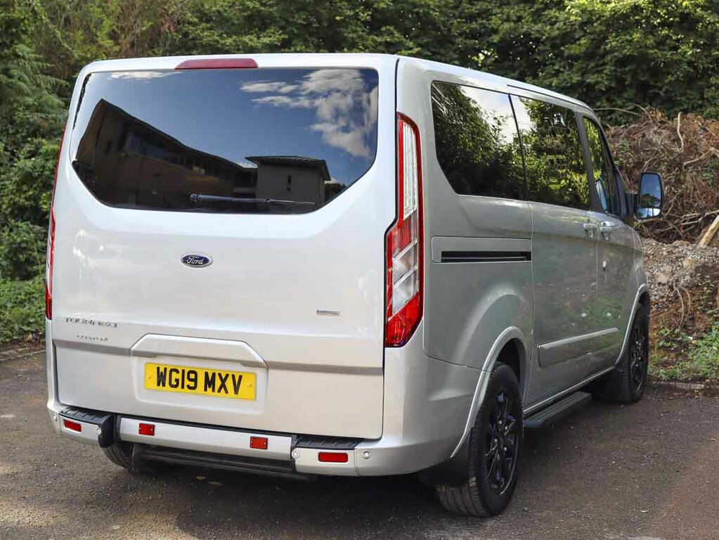 Ford Tourneo Custom 310 Titanium Wav #4