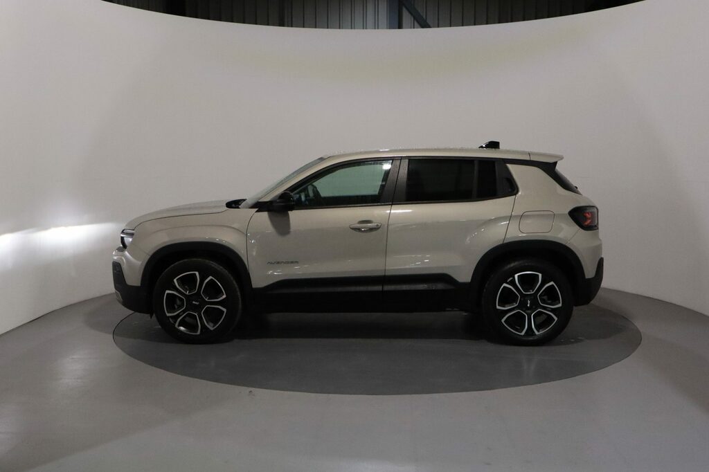 Jeep Avenger Summit  #4