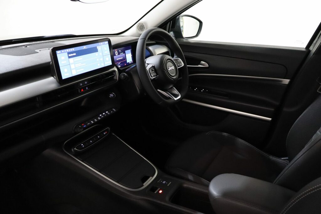 Jeep Avenger Altitude Black #18