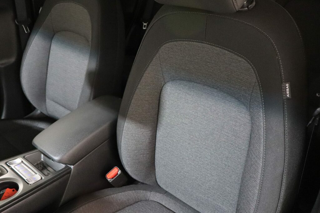 Hyundai Kona Ultimate 65Kwh Blue #20
