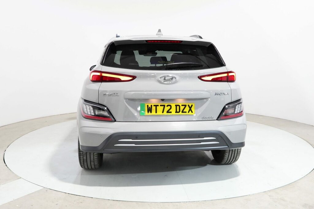 Hyundai Kona Premium  #6