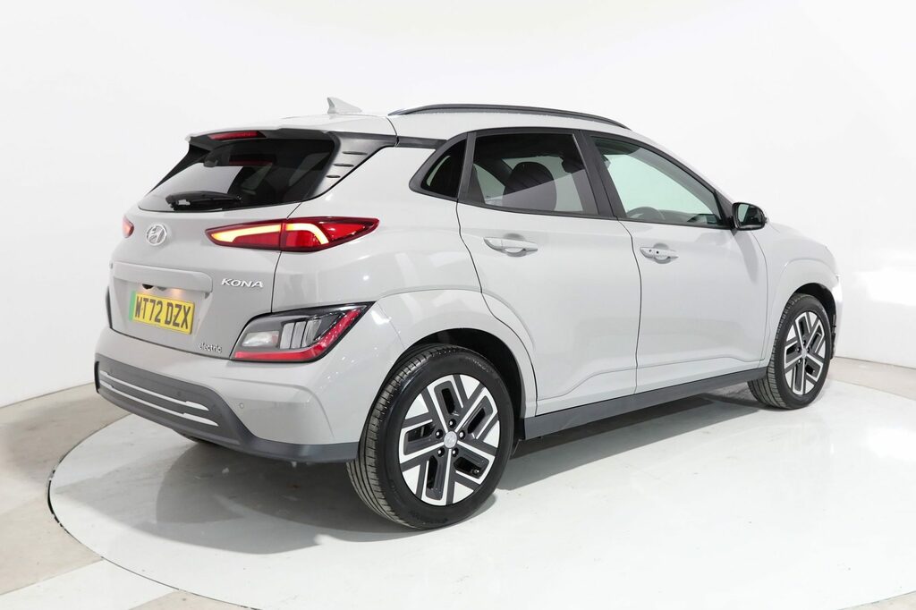 Hyundai Kona Premium  #5