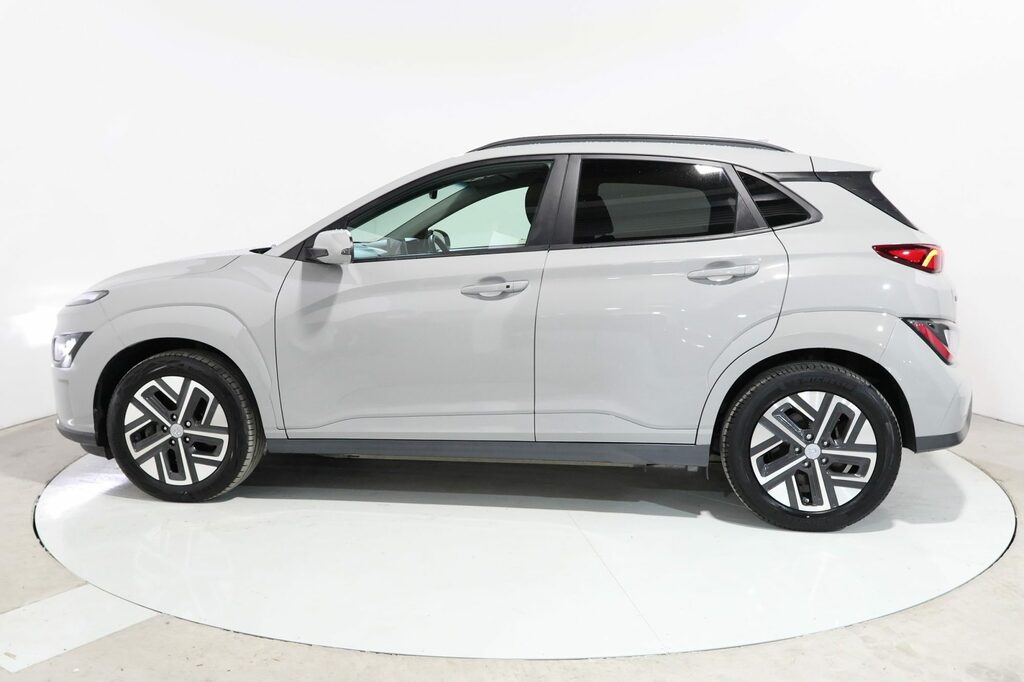 Hyundai Kona Ultimate 65Kwh Blue #8
