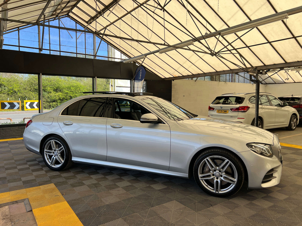 Mercedes-Benz E Class E 350 D Amg Line Premium Silver