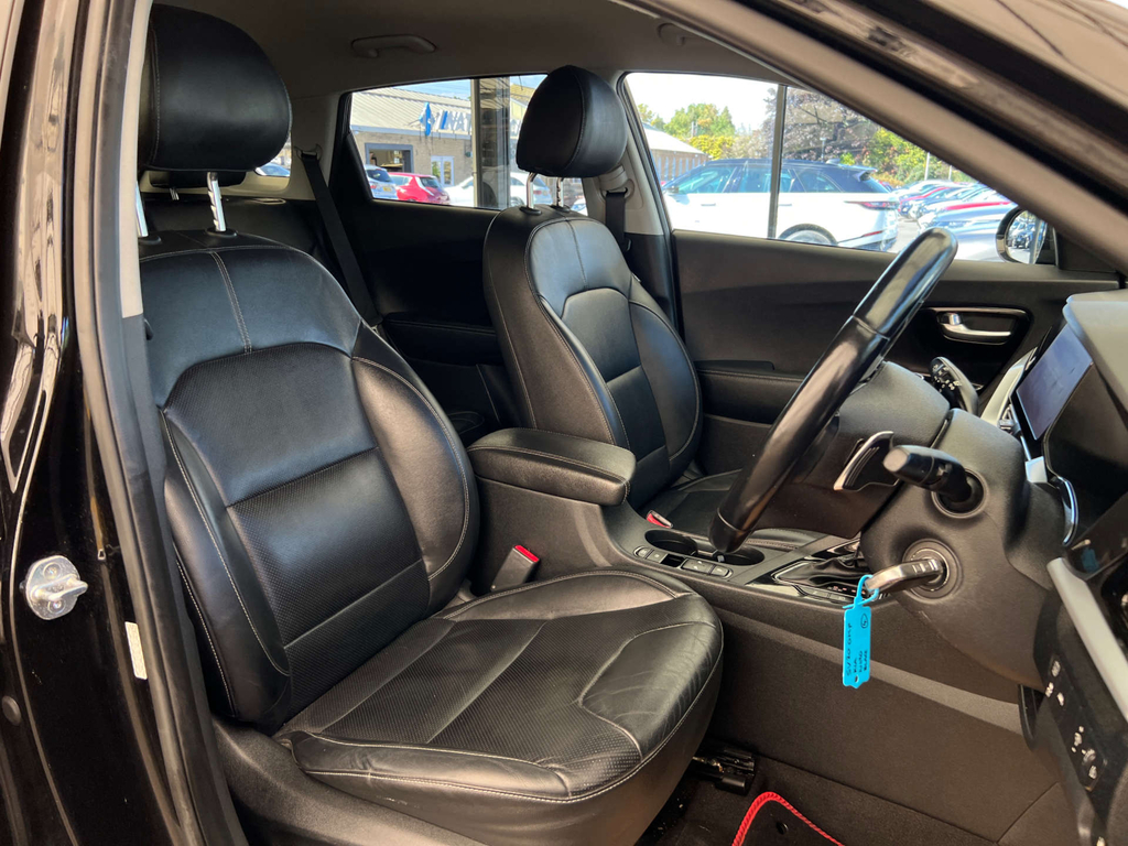 Kia Niro Suv SV20OMP Black #6