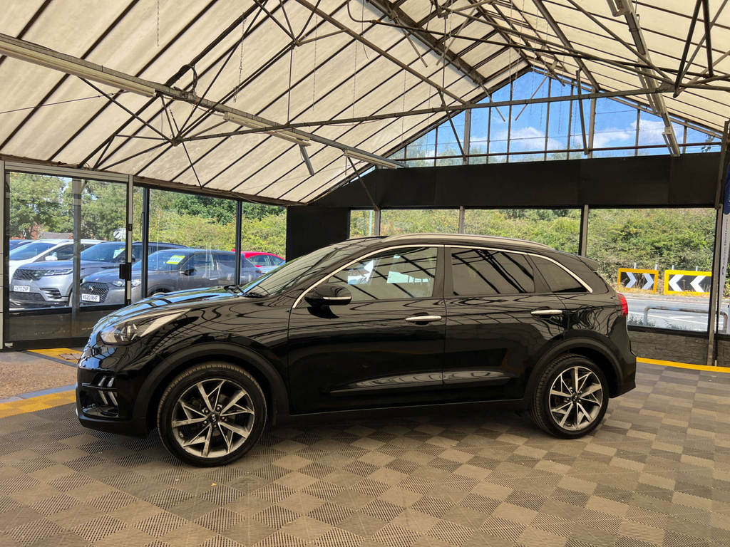 Kia Niro Suv SV20OMP Black #3
