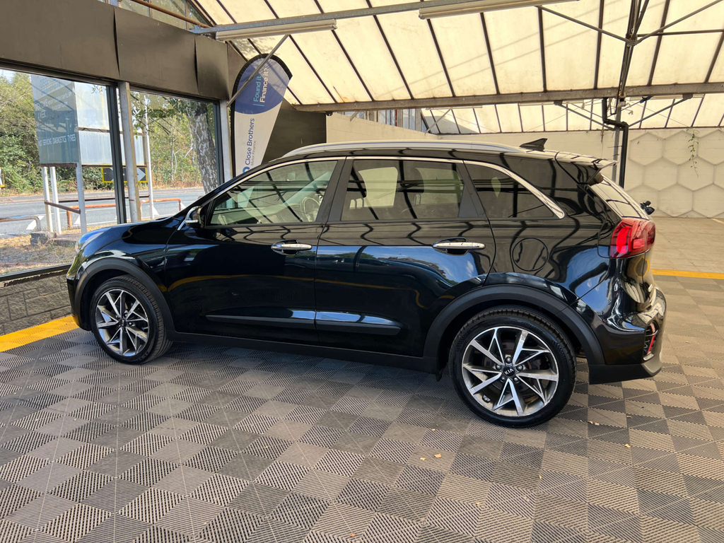 Kia Niro Suv SV20OMP Black #4