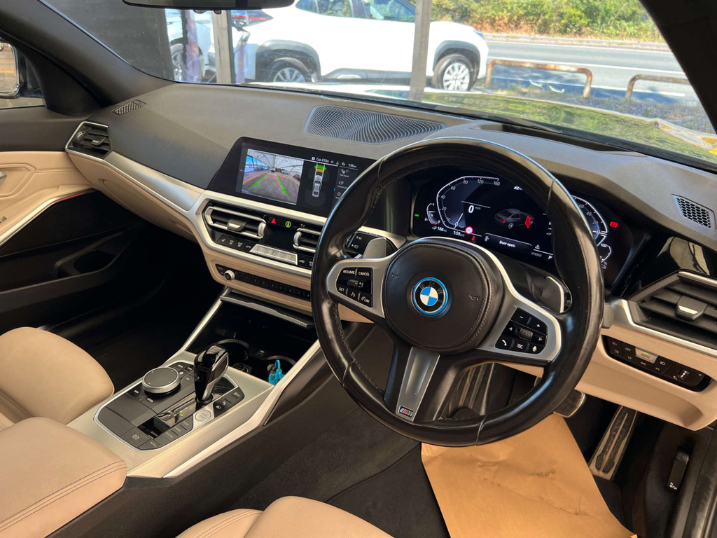 BMW 3 Series Saloon FD71HRZ Grey #6