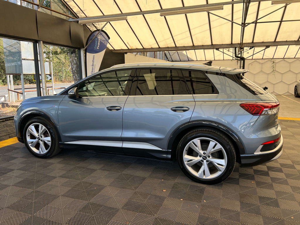 Audi Q4 E Tron Suv RF22PPU Blue #4