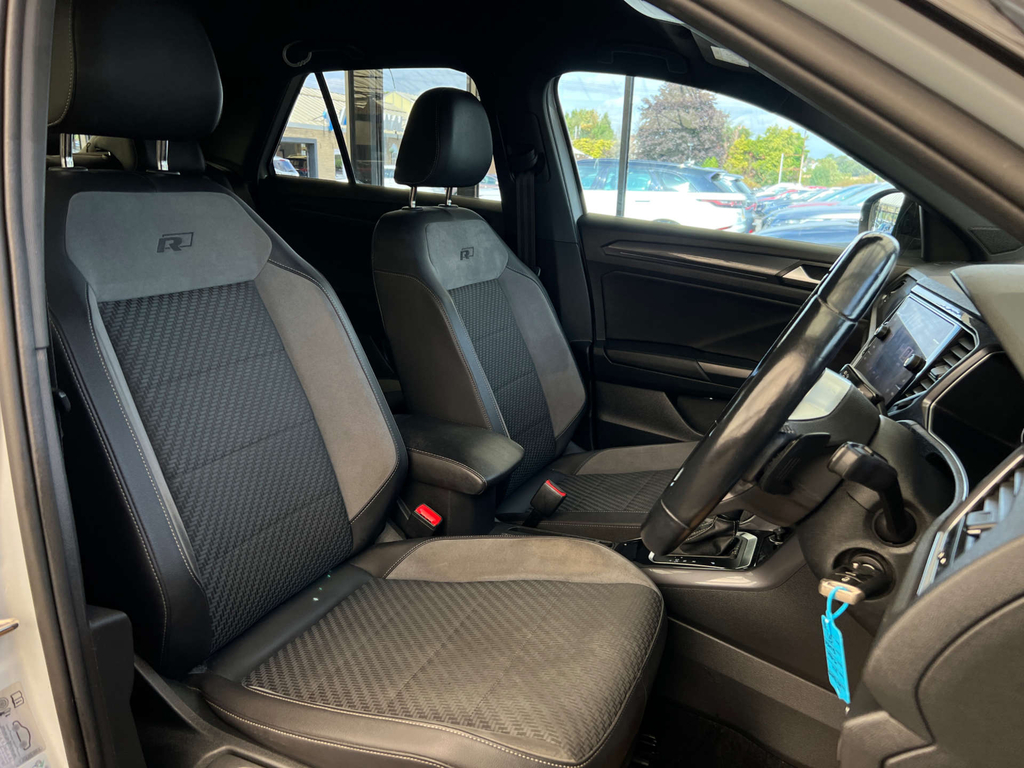Volkswagen T-Roc Suv HG70KVO Silver #6