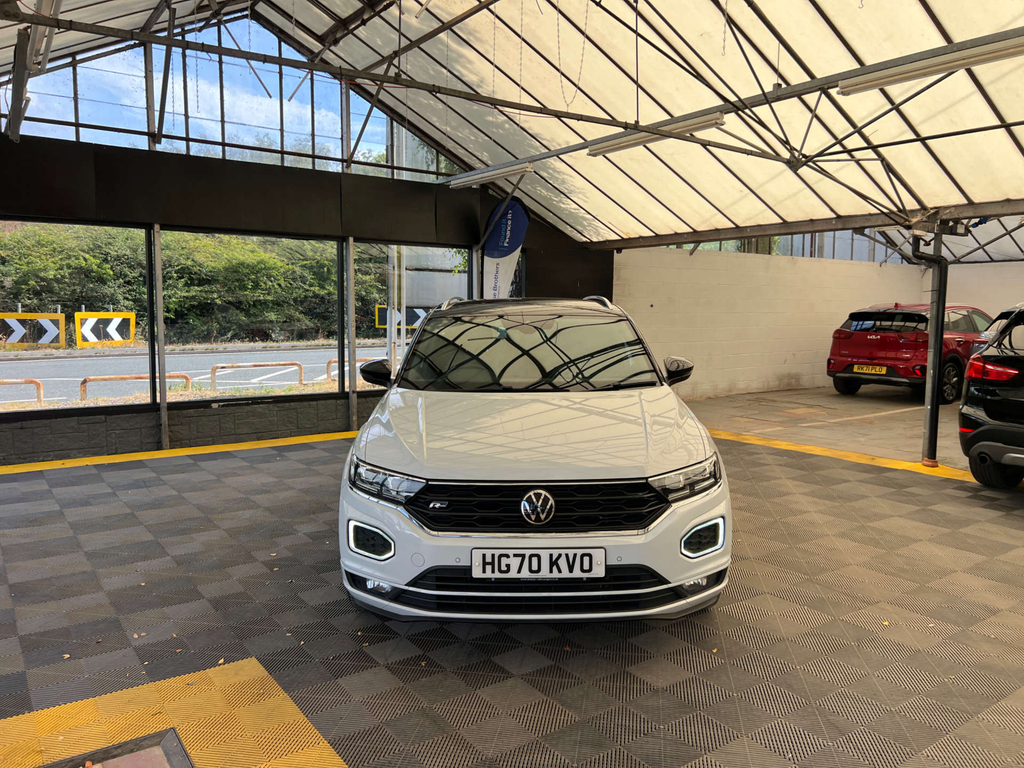 Volkswagen T-Roc Suv HG70KVO Silver #2