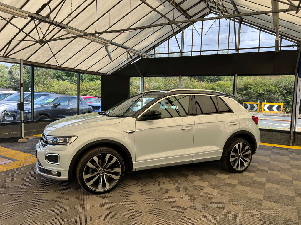 Volkswagen T-Roc Suv HG70KVO Silver #3