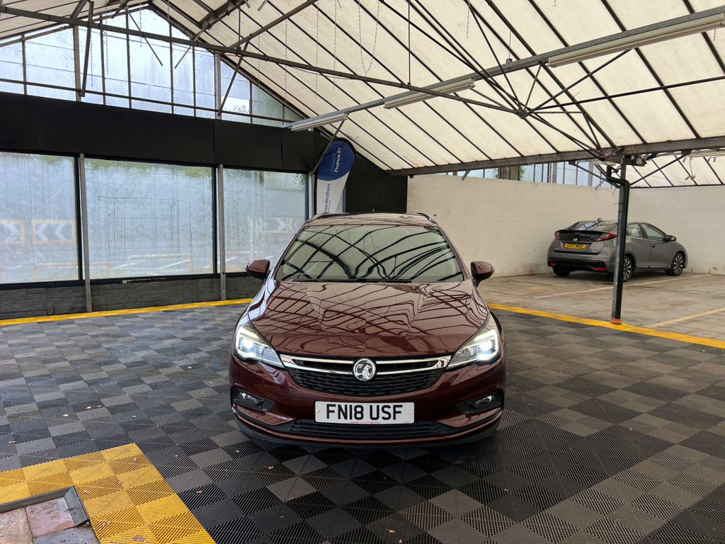 Vauxhall Astra Estate FN18USF Red #2