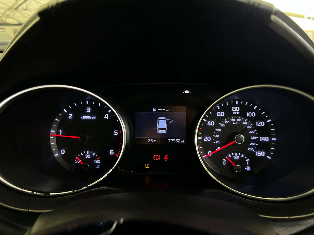 Kia Ceed Hatchback LA19MGU White #6