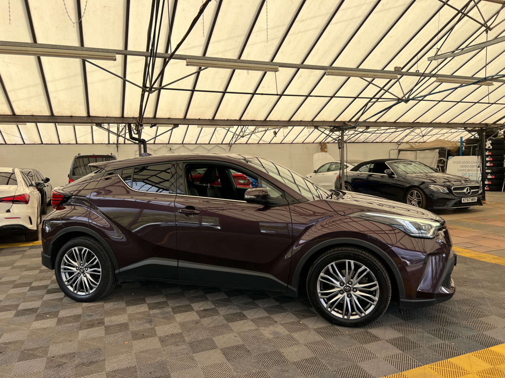 Toyota C-Hr Suv Purple