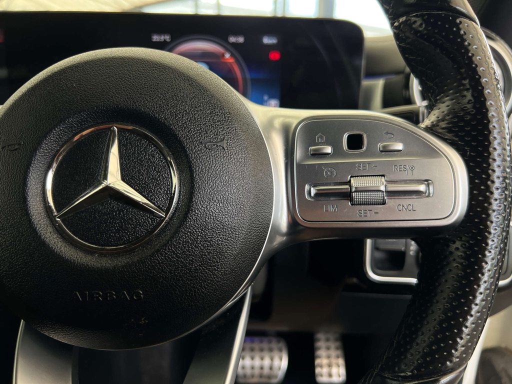Mercedes-Benz A Class 1.3 A 180 Amg Line Executive 135 Bhp Black #10